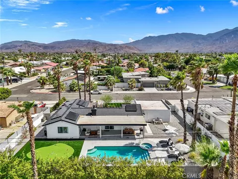 3030 E Vincentia, Palm Springs, CA 92262
