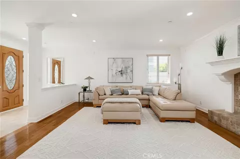 Living - 2115 Pullman Ln #B, Redondo Beach, CA 90278 photo 5 of 5