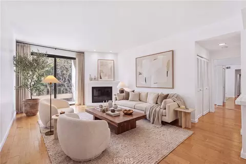 8675 Falmouth #221, Playa Del Rey, CA 90293