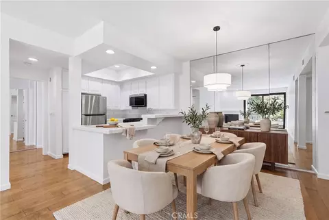 8675 Falmouth #221, Playa Del Rey, CA 90293