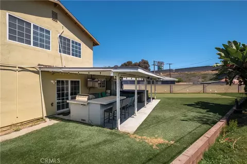 Exterior - 17333 Towne Ct, Carson, CA 90746 photo 1 of 3