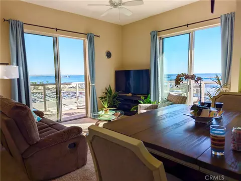 Living - 388 E Ocean, Long Beach, CA 90802 photo 2 of 3
