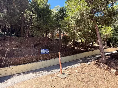 Exterior - 984 Mercury, Crestline, CA 92325 photo 7 of 15