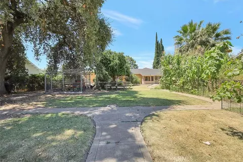 9834 N Live, Live Oak, CA 95953