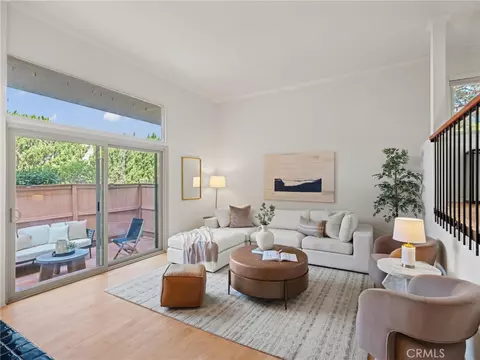 11260 Overland Ave #19A, Culver City, CA 90230