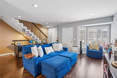 1599 W Jefferson Blvd, Los Angeles, CA 90018