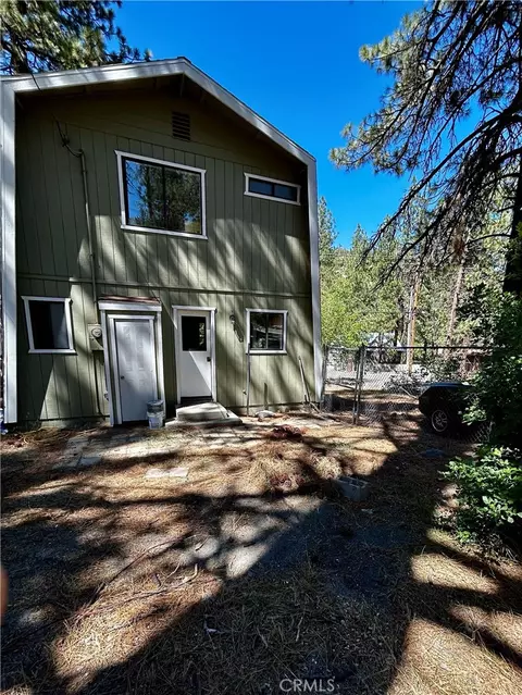 1587 Ross, Wrightwood, CA 92397 photo 2