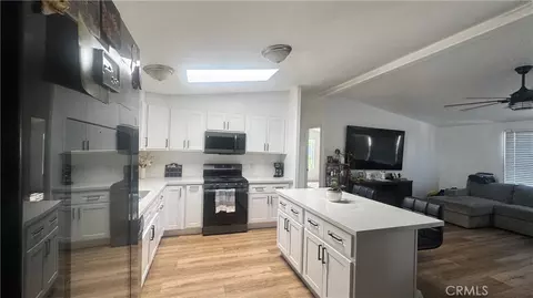 10550 Western, Stanton, CA 90680 photo 12