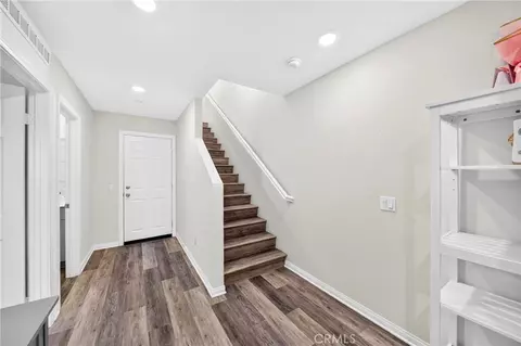 Entry Way - 14057 Ruby Ln #4, Gardena, CA 90247 photo 2 of 7