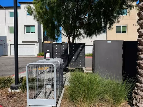 Exterior - 14057 Ruby Ln #4, Gardena, CA 90247 photo 7 of 10
