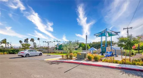 Exterior - 14057 Ruby Ln #4, Gardena, CA 90247 photo 8 of 10