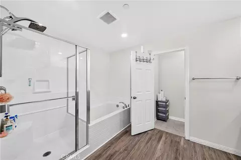 Bath - 14057 Ruby Ln #4, Gardena, CA 90247 photo 3 of 5