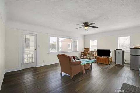 Living - 3822 E 7th St, Long Beach, CA 90804 photo 1 of 8