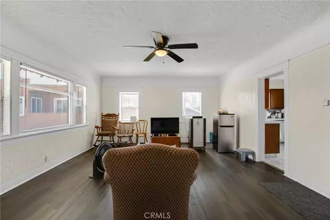 Living - 3822 E 7th St, Long Beach, CA 90804 photo 2 of 8