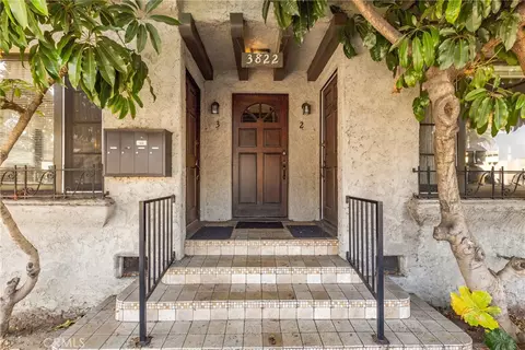 Exterior - 3822 E 7th St, Long Beach, CA 90804 photo 1 of 10