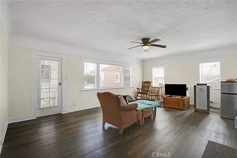 Living - 3822 E 7th St, Long Beach, CA 90804 photo 1 of 8