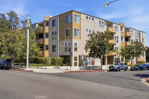 10790 Rose Ave #304, Los Angeles, CA 90034