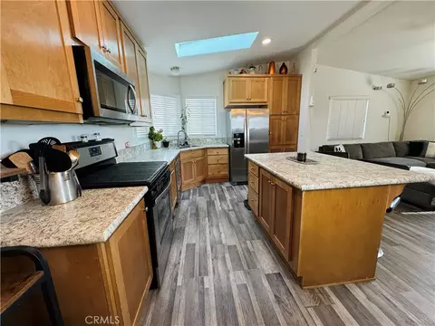 16600 Downey #77, Paramount, CA 90723 photo 5