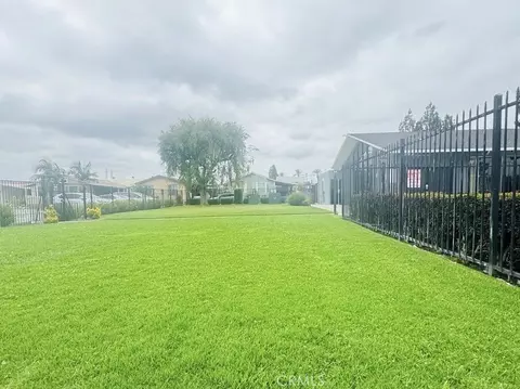 16600 Downey #77, Paramount, CA 90723 photo 23