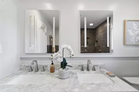 Bath - 16953 Roa, Carson, CA 90746 photo 5 of 6