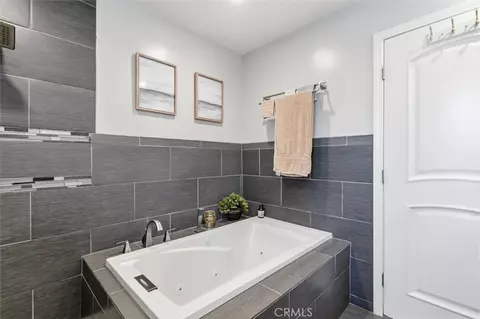 Bath - 16953 Roa, Carson, CA 90746 photo 2 of 6