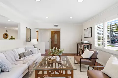 Living - 16953 Roa, Carson, CA 90746 photo 2 of 5