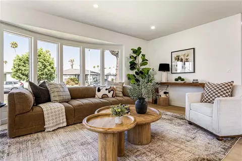 3880 Olmsted Ave, Los Angeles, CA 90008