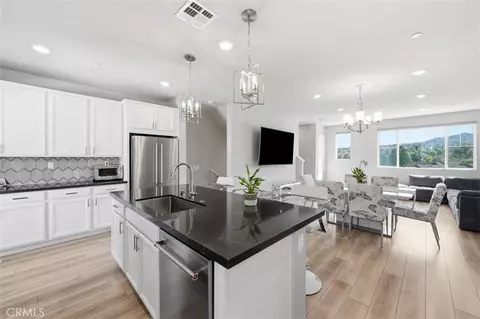 1414 Sea Ln, San Pedro, CA 90732