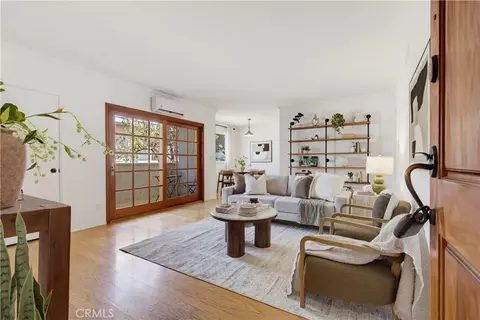 852 15th St #5, Santa Monica, CA 90403