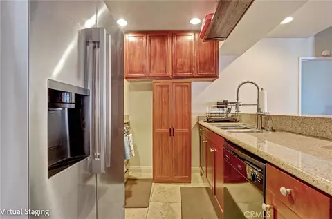 Kitchen - 20253 Keswick, Winnetka, CA 91306 photo 1 of 4