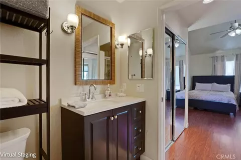 Bath - 20253 Keswick, Winnetka, CA 91306 photo 2 of 3
