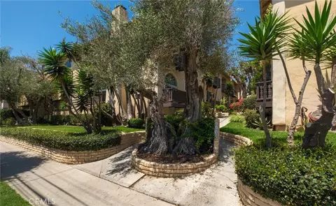 8155 Manitoba St #12, Playa Del Rey, CA 90293