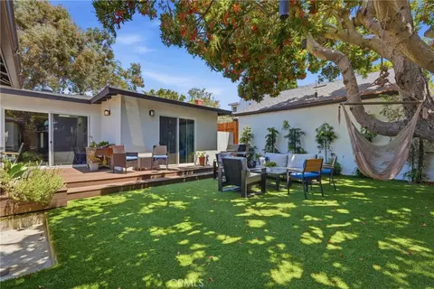 7410 W 85th St, Los Angeles, CA 90045