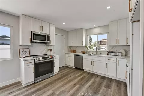 Kitchen - 1606 E Fernrock, Carson, CA 90746 photo 3 of 3