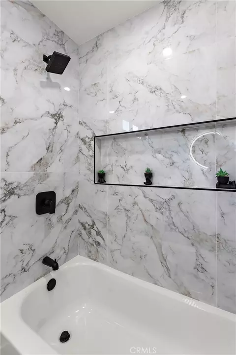 Bath - 447 E Adair St, Long Beach, CA 90805 photo 2 of 4
