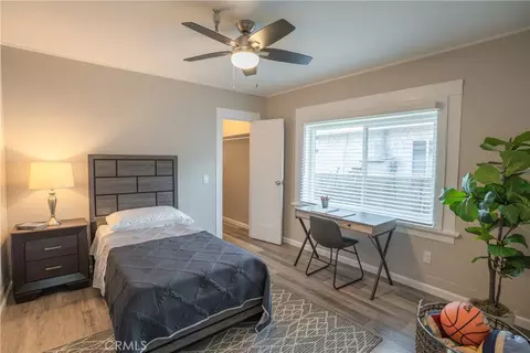 Bedroom - 932 Walnut, Long Beach, CA 90813 photo 3 of 6