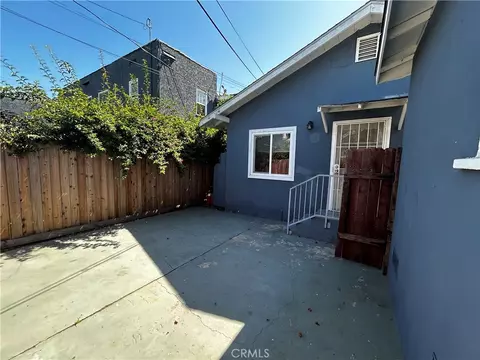 Exterior - 932 Walnut, Long Beach, CA 90813 photo 2 of 4