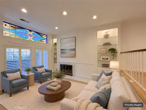 938 Palo Verde Ave, Long Beach, CA 90815