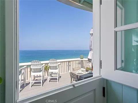 Entry Way - 809 Esplanade, Redondo Beach, CA 90277 photo 1 of 1