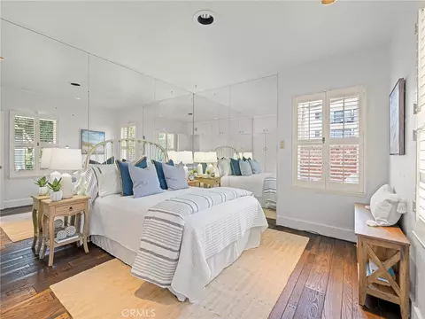 Bedroom - 809 Esplanade, Redondo Beach, CA 90277 photo 5 of 8