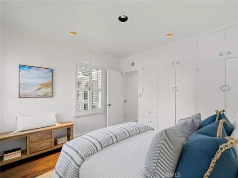 Bedroom - 809 Esplanade, Redondo Beach, CA 90277 photo 6 of 8