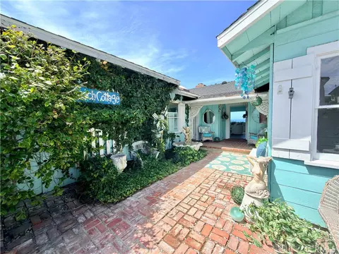 Exterior - 809 Esplanade, Redondo Beach, CA 90277 photo 3 of 11