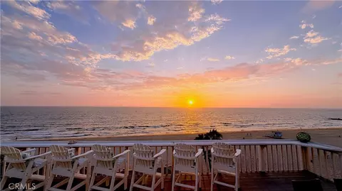 View/Area - 809 Esplanade, Redondo Beach, CA 90277 photo 3 of 21