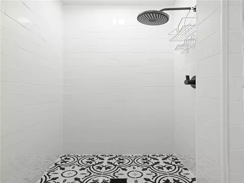 Bath - 809 Esplanade, Redondo Beach, CA 90277 photo 2 of 3