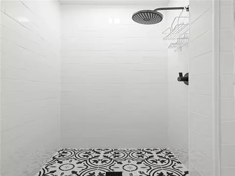 Bath - 809 Esplanade, Redondo Beach, CA 90277 photo 2 of 3