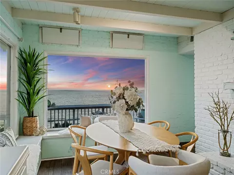 Dining - 809 Esplanade, Redondo Beach, CA 90277 photo 4 of 4