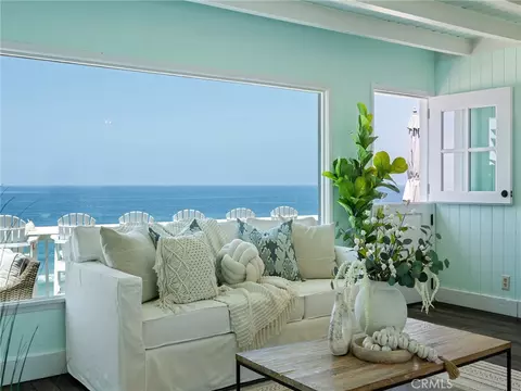 Living - 809 Esplanade, Redondo Beach, CA 90277 photo 5 of 5