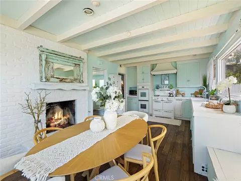 Kitchen - 809 Esplanade, Redondo Beach, CA 90277 photo 5 of 5