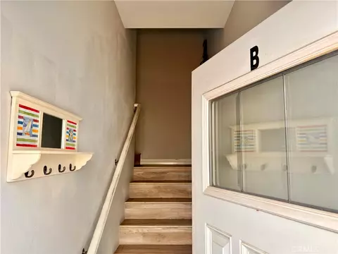 Entry Way - 359 Sumner, Avalon, CA 90704 photo 2 of 2