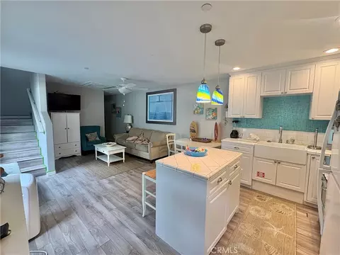 Kitchen - 359 Sumner, Avalon, CA 90704 photo 2 of 6